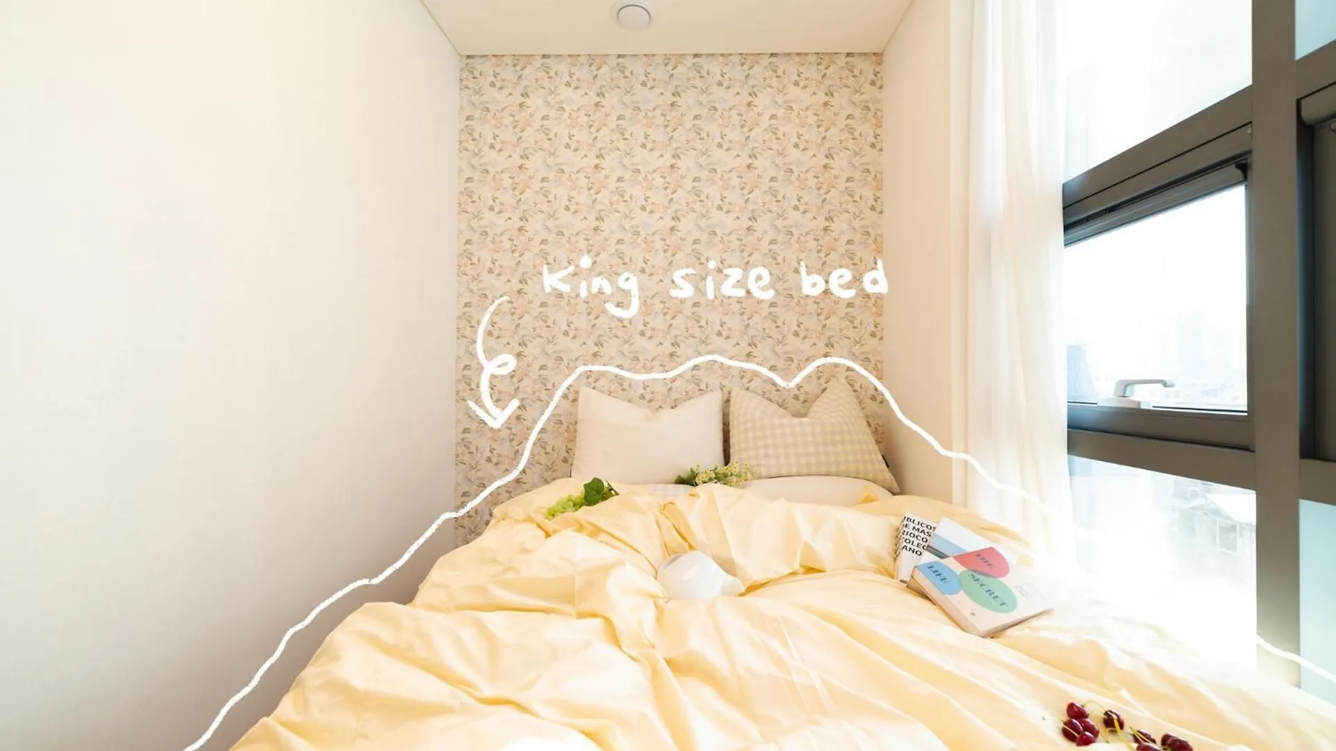 Hongik Univ Station Wave Family Suite #4 Seoul